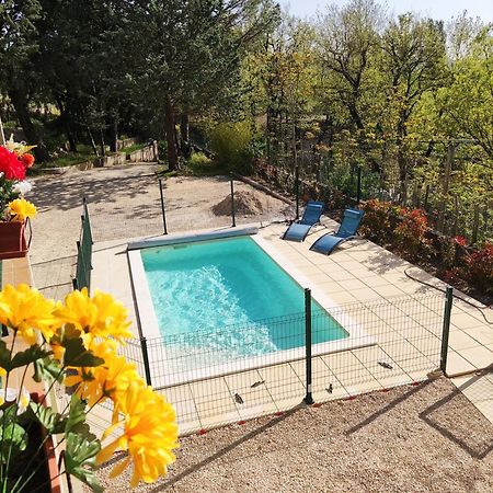 Maison Confortable A Ansouis Dans Le Luberon Exterior foto